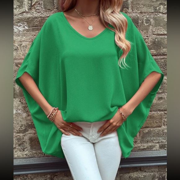 Boho green V neck batwing sleeve blouse - Picture 4 of 6